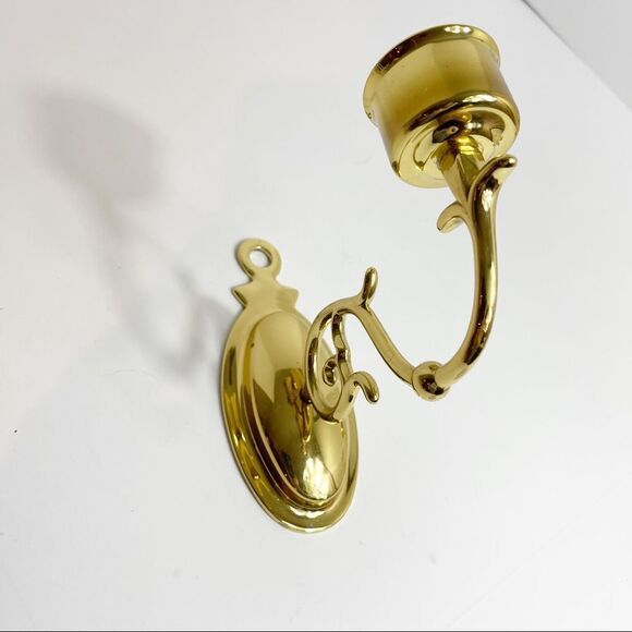 Lot of Brass wall candle holders one triple, one pair and one single - Picture 5 of 11